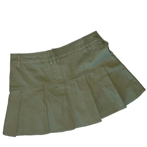 Altar'd State Pleated Khaki Mini Skirt size Small - Picture 2 of 12